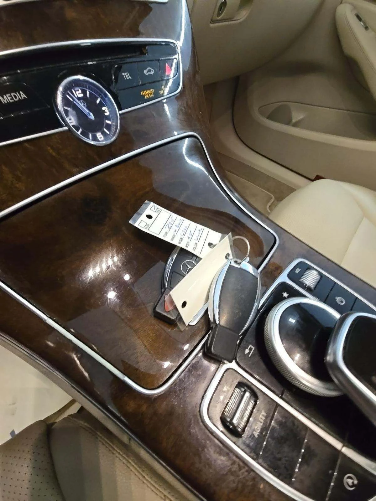 Mercedes-Benz C 300  - изображение 8