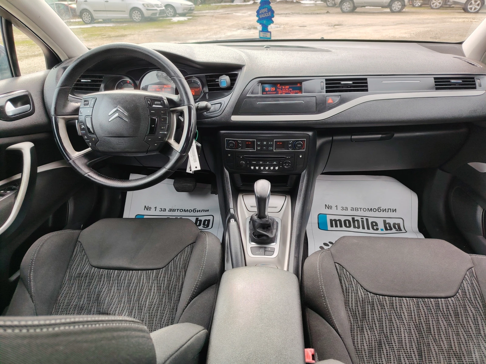 Citroen C5 1.6d 110кс. АВТОМАТ/ПАРКТРОНИК/ LED - изображение 10