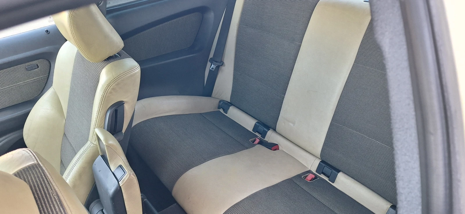 BMW 320 320d, снимка 9 - Автомобили и джипове - 53705012