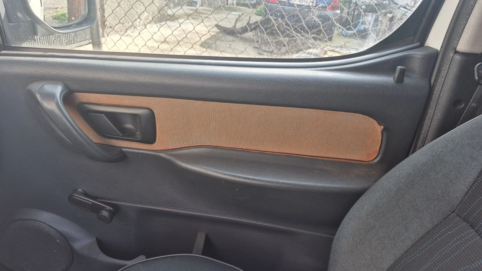 Peugeot Partner, снимка 6 - Автомобили и джипове - 53873300