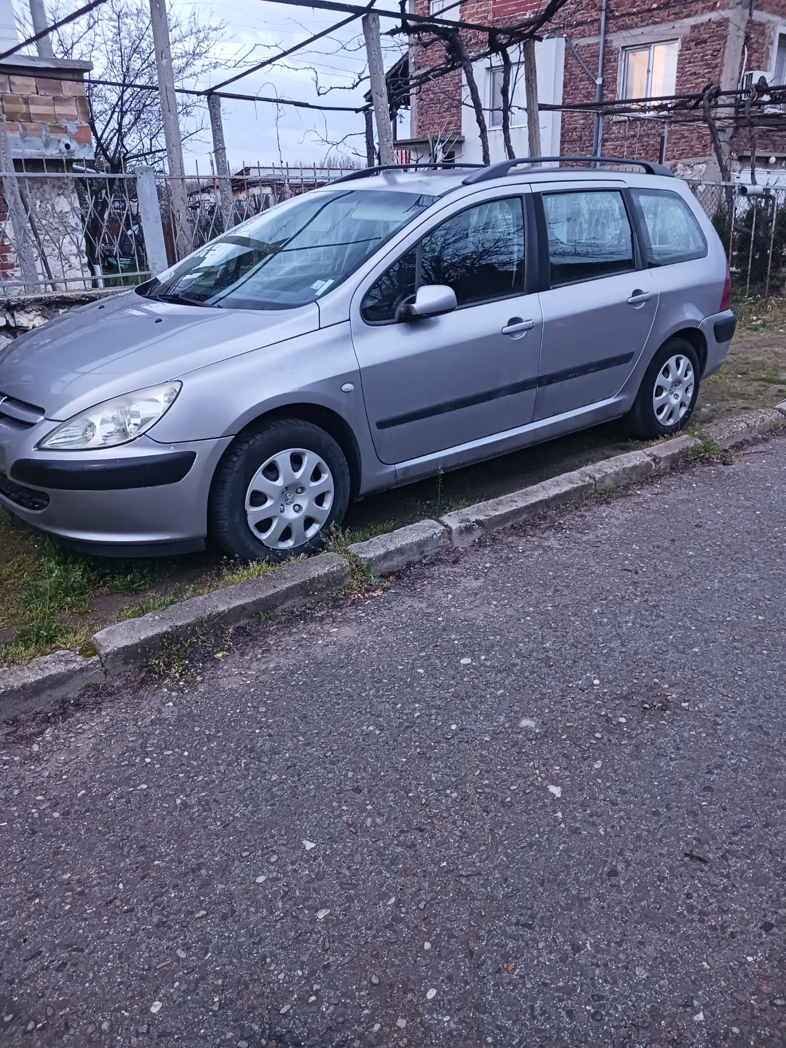 Peugeot 307, снимка 2 - Автомобили и джипове - 53896081