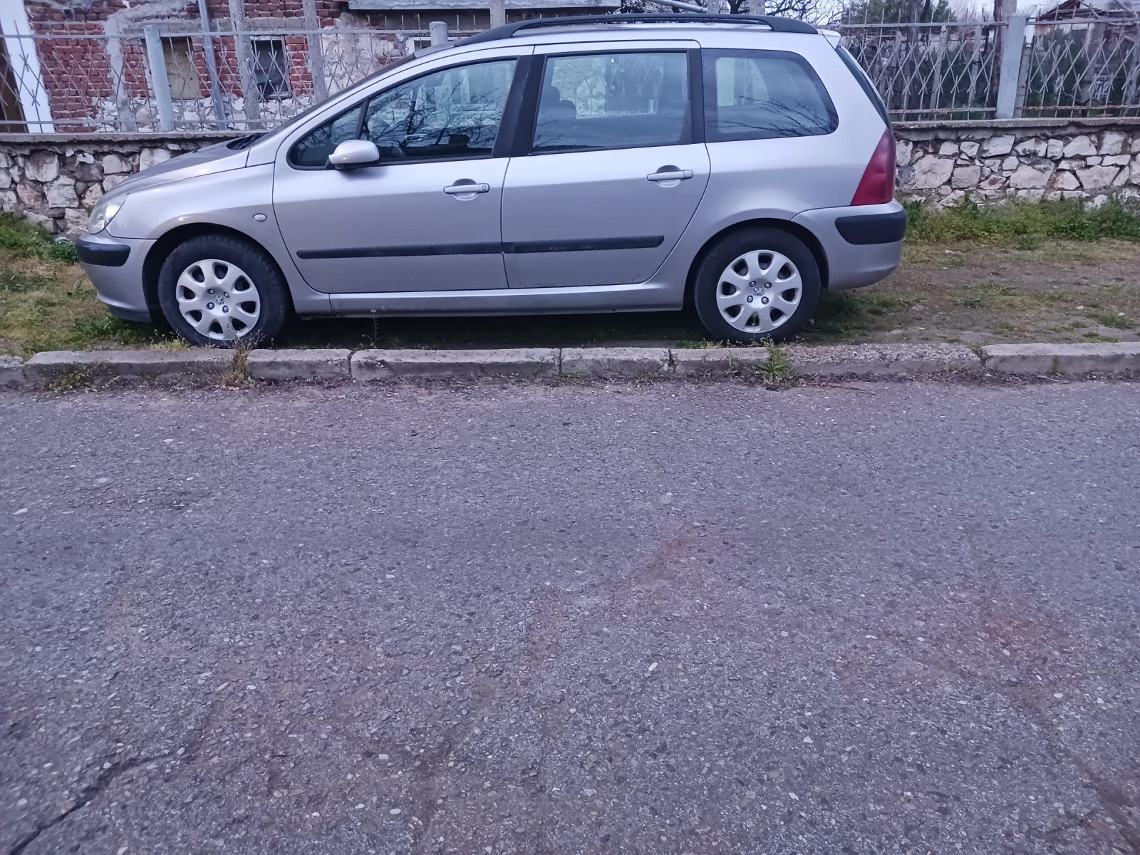 Peugeot 307, снимка 4 - Автомобили и джипове - 53896081