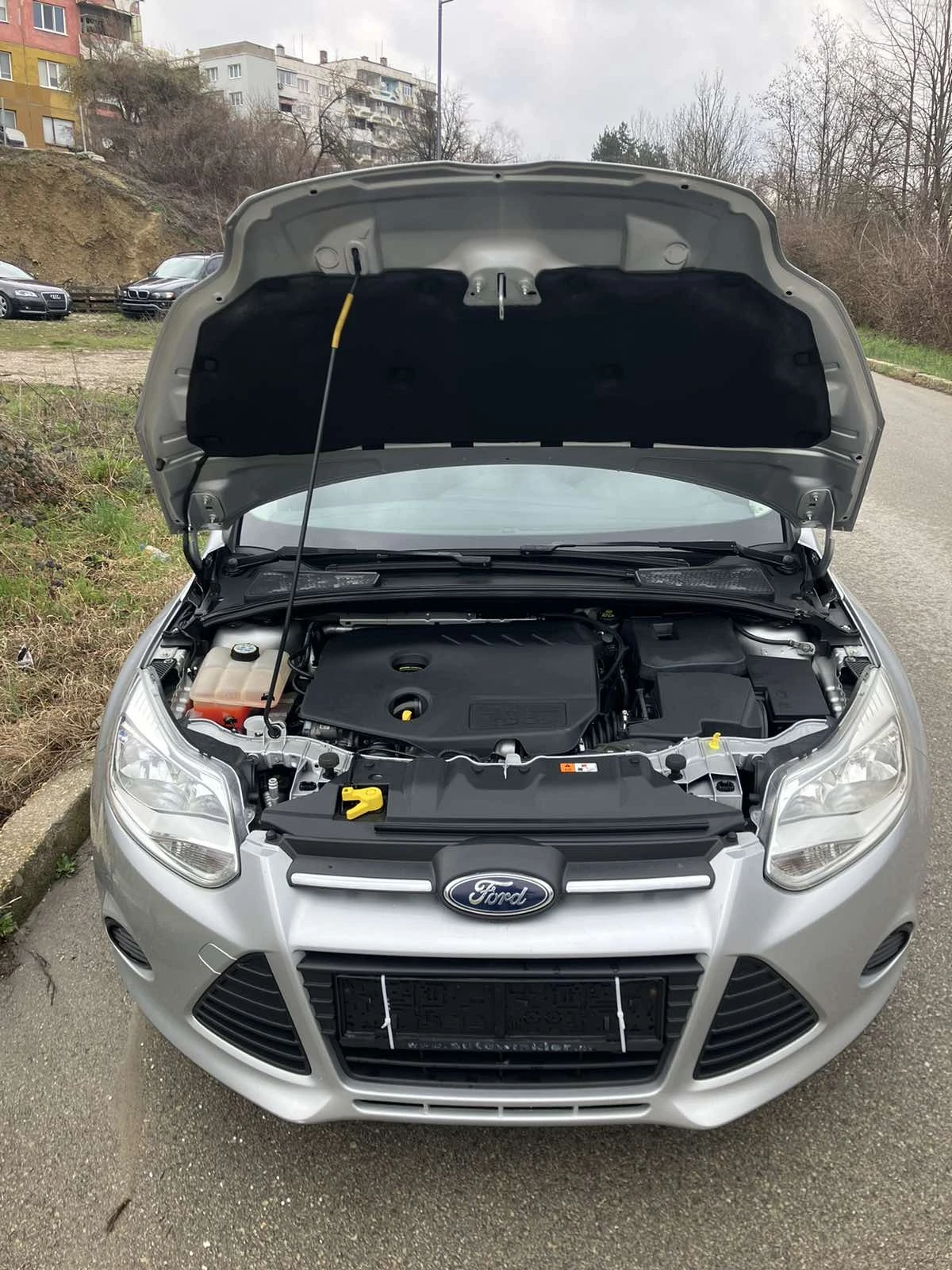 Ford Focus 1.6, снимка 9 - Автомобили и джипове - 53988456