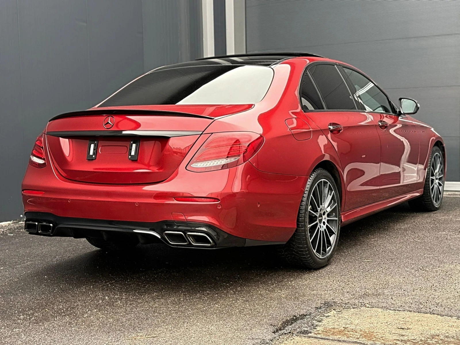 Mercedes-Benz E 350 Mercedes E350d * AMG OPTIC* 360* MULTIBEAM* Digita, снимка 8 - Автомобили и джипове - 54074368