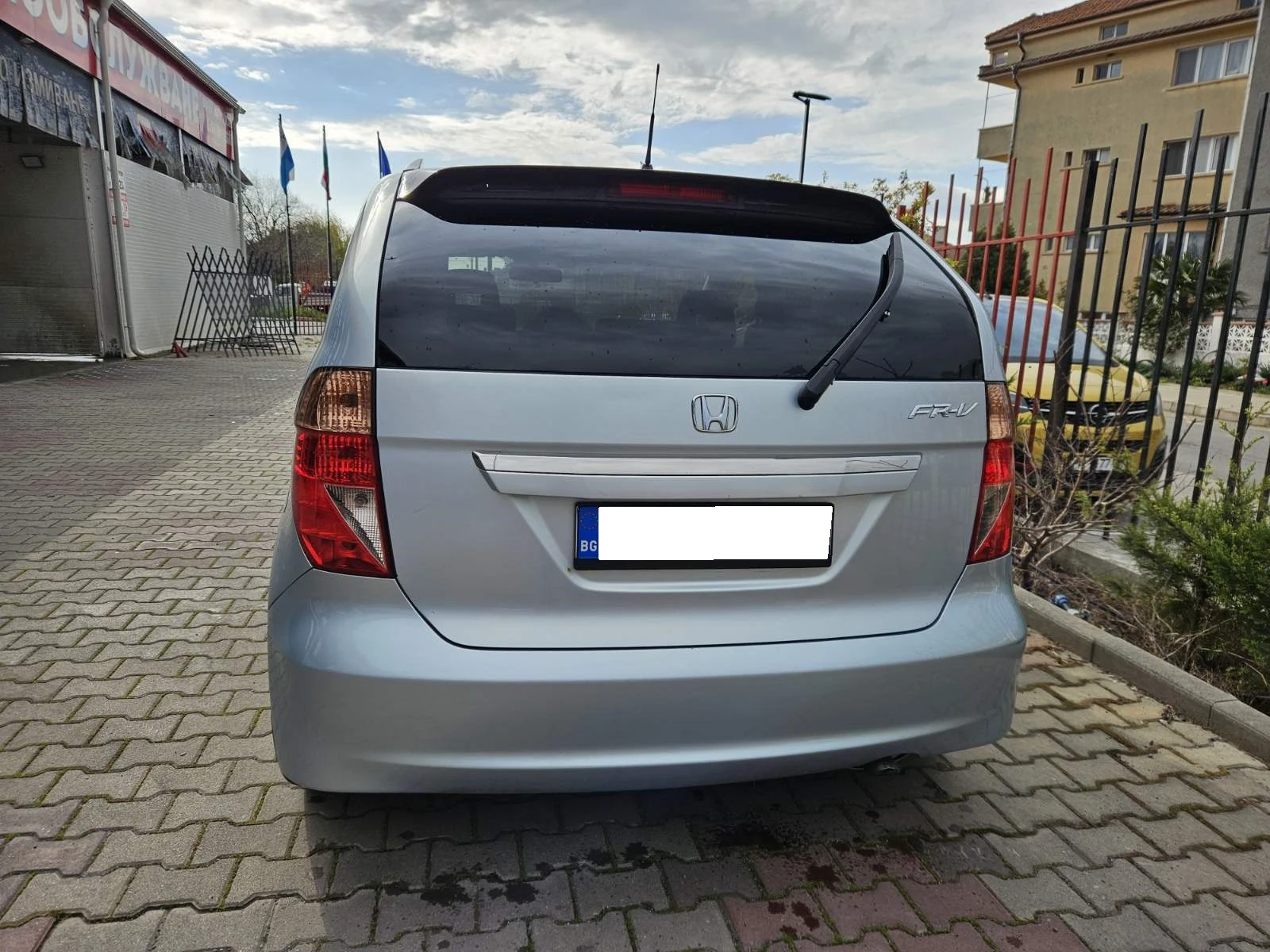 Honda Fr-v 1.8 Автомат/Подгрев, снимка 5 - Автомобили и джипове - 54235091