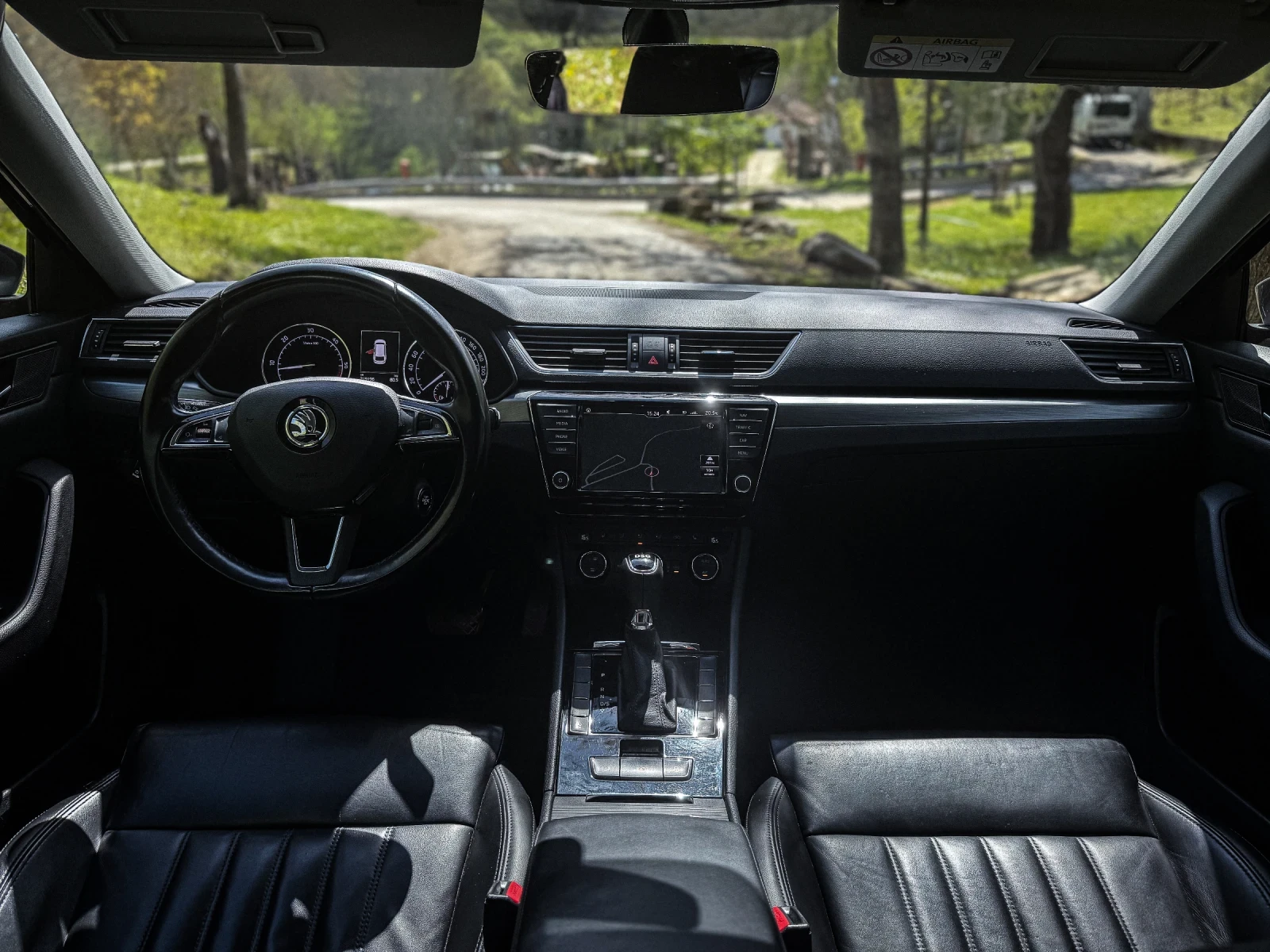 Skoda Superb, снимка 8 - Автомобили и джипове - 54311452