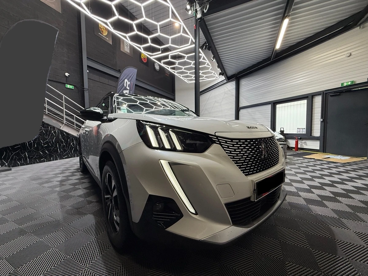 Peugeot 2008 GT 50KW ELECTRIC 136, снимка 2 - Автомобили и джипове - 54344667