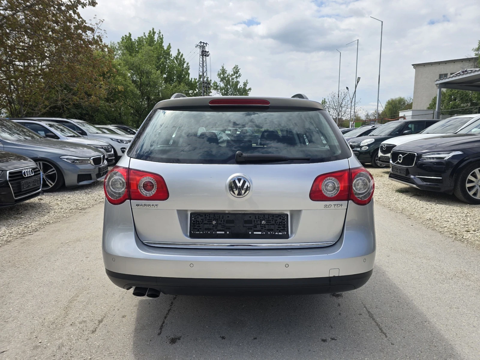 VW Passat 2.0TDI - 140к.с. Comfort Line 6 Скорости, снимка 6 - Автомобили и джипове - 54364581