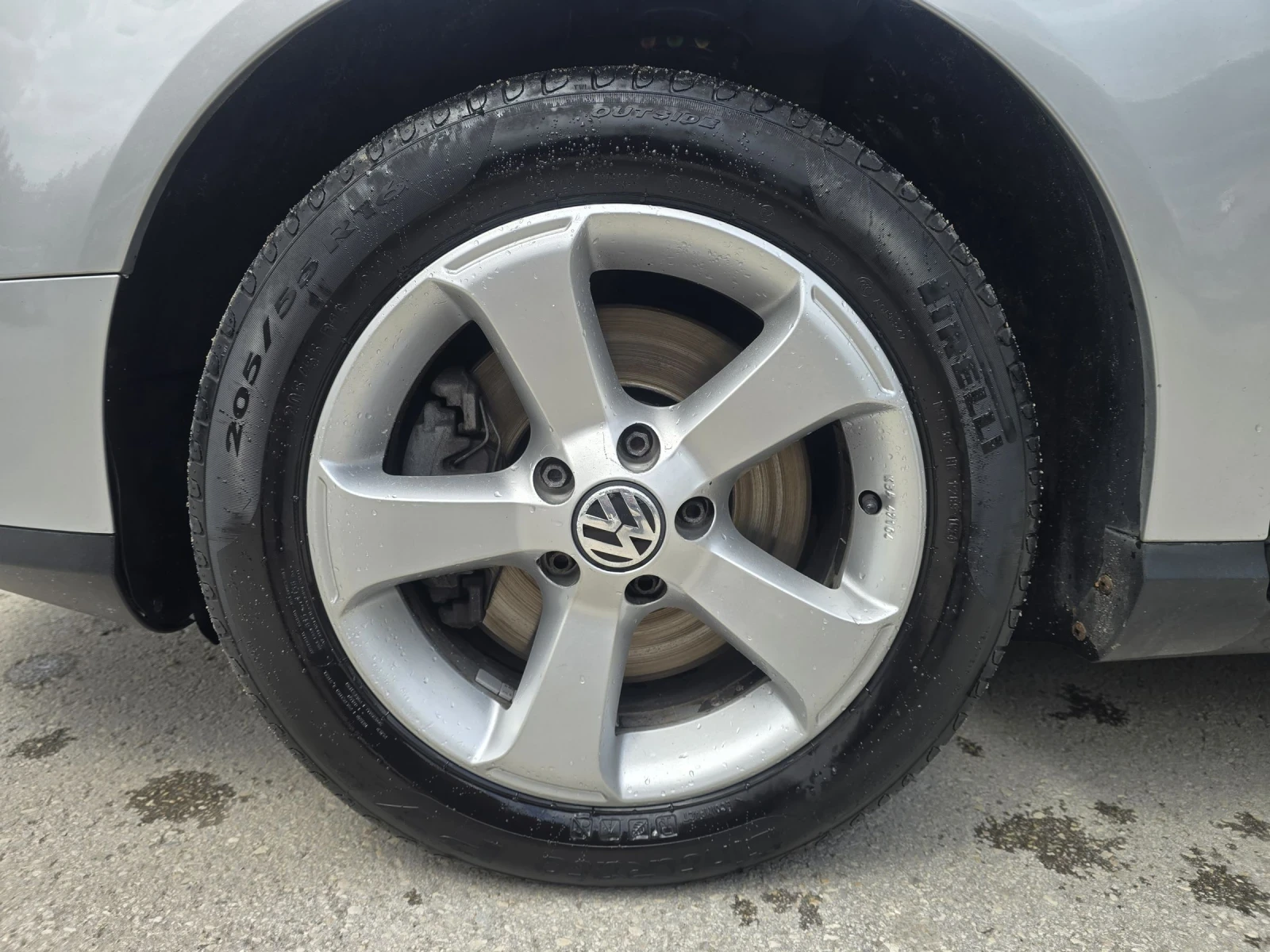 VW Passat 2.0TDI - 140к.с. Comfort Line 6 Скорости, снимка 9 - Автомобили и джипове - 54364581