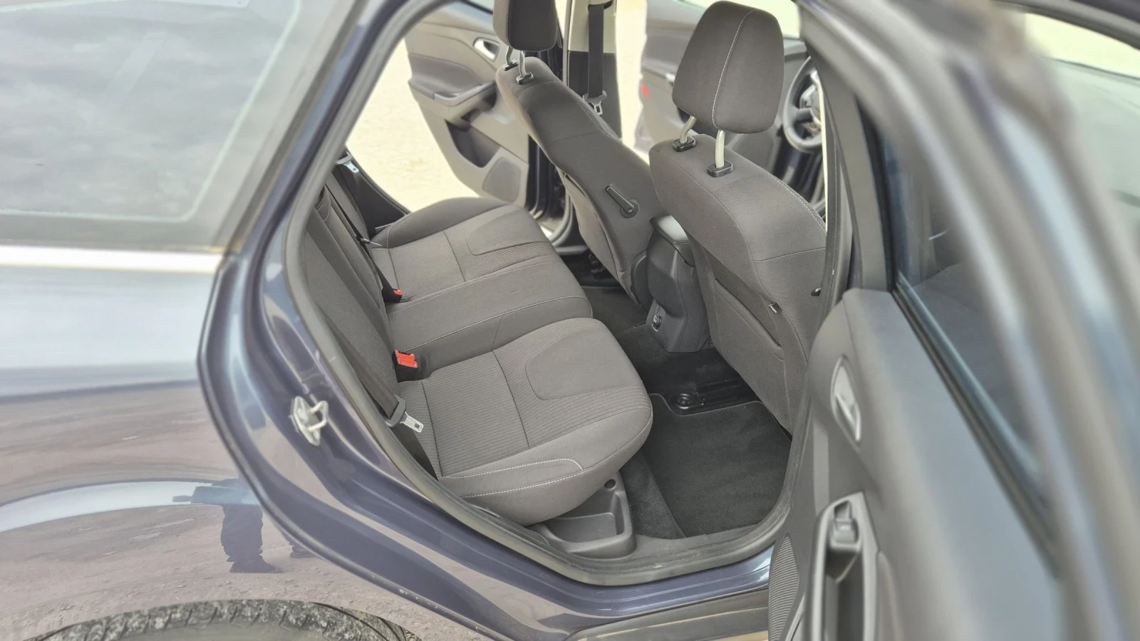 Ford Focus 1.6 TDCi ECOnetic Titanium , снимка 13 - Автомобили и джипове - 54367615