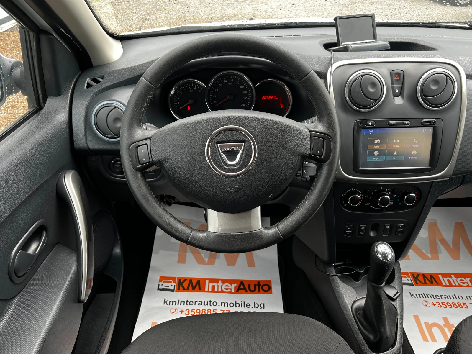 Dacia Sandero Stepway 1.5 dCi | НАВИ | РЕАЛЕН ПРОБЕГ | EURO 5B, снимка 8 - Автомобили и джипове - 55013929