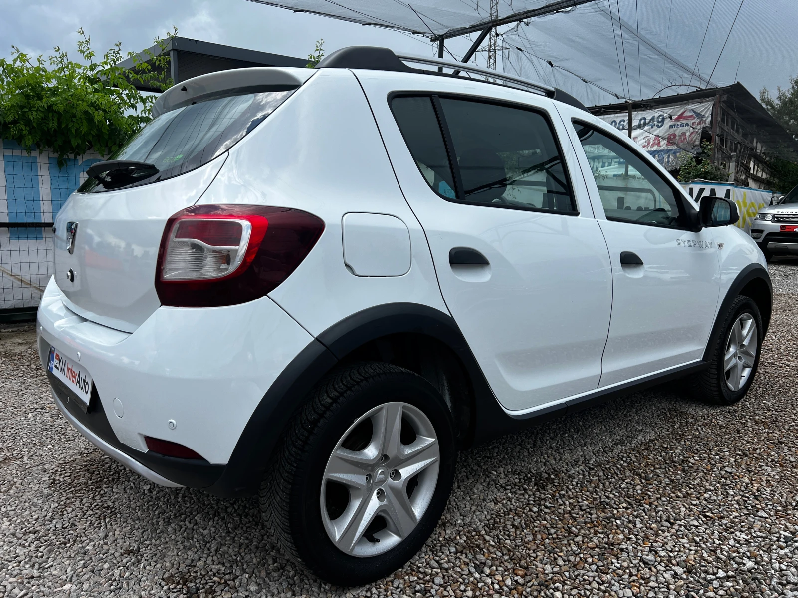 Dacia Sandero Stepway 1.5 dCi | НАВИ | РЕАЛЕН ПРОБЕГ | EURO 5B, снимка 4 - Автомобили и джипове - 55013929