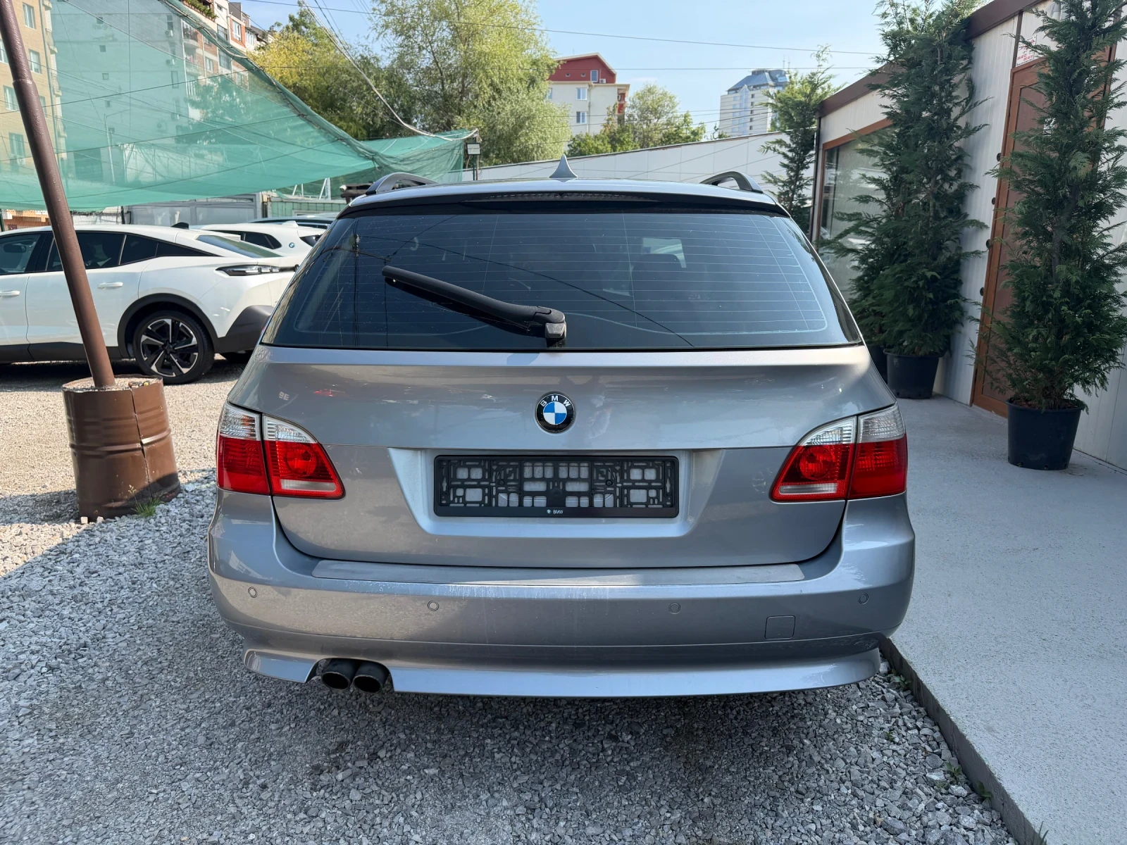 BMW 525 I трябва да се види! , снимка 4 - Автомобили и джипове - 55434243