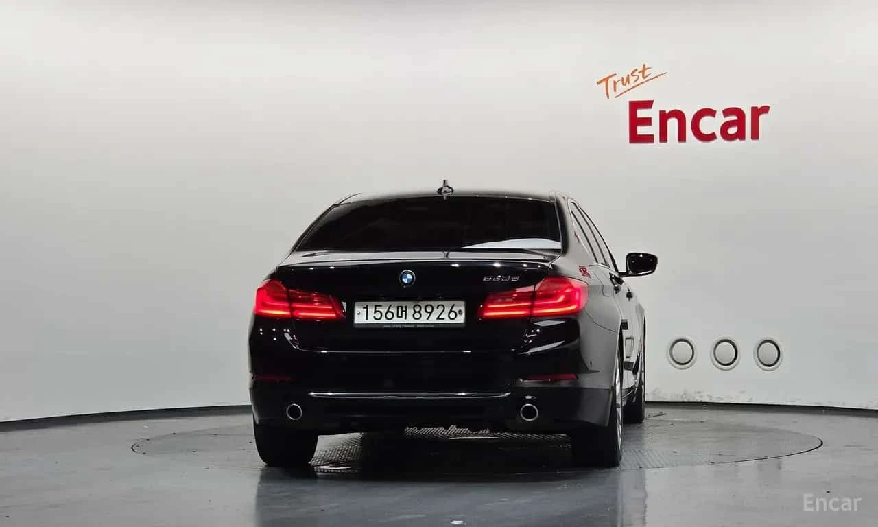 BMW 520 * 520d Luxury Plus * ЦЕНА ДО БГ, снимка 4 - Автомобили и джипове - 55627102
