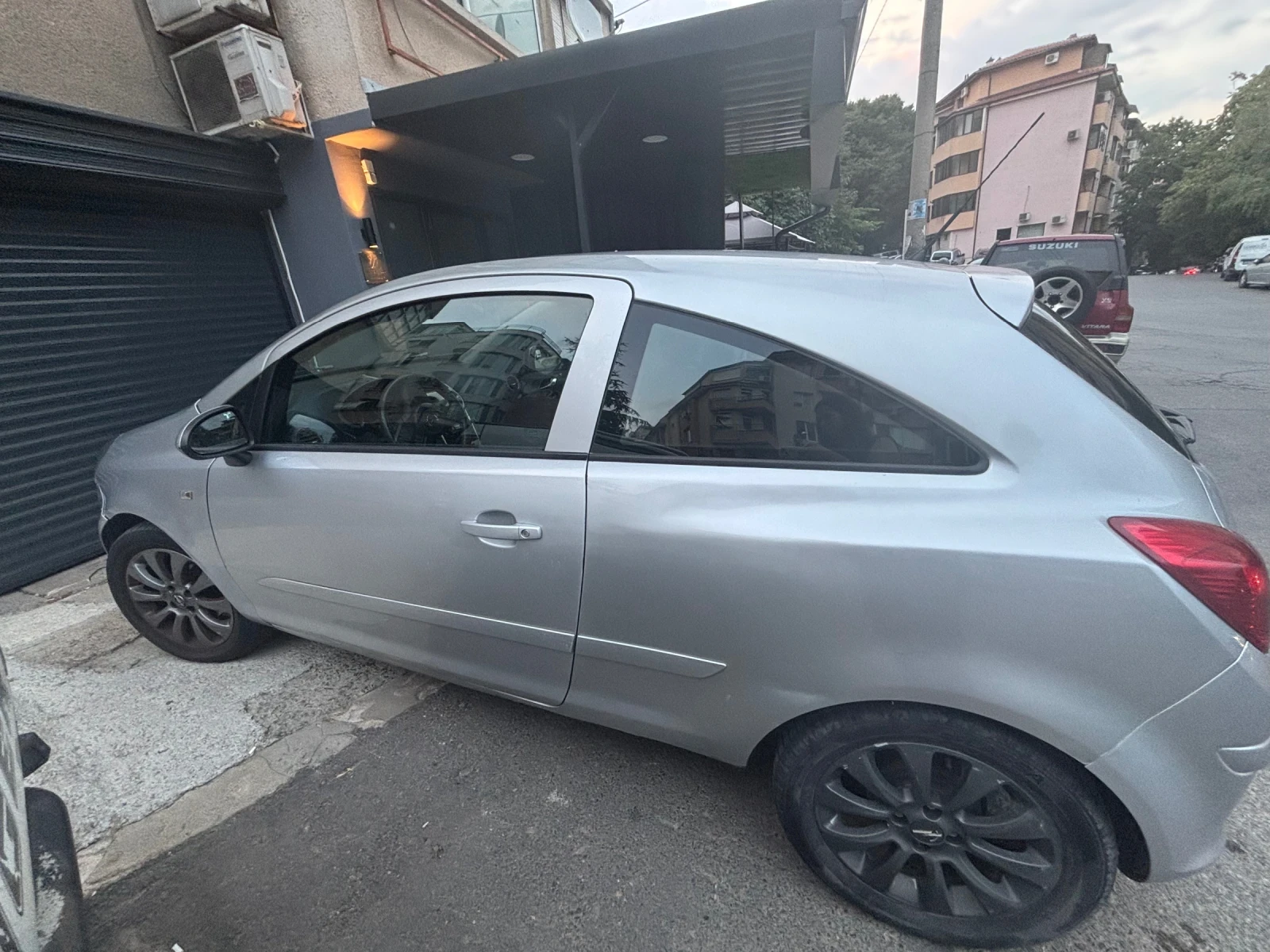 Opel Corsa, снимка 10 - Автомобили и джипове - 55932032