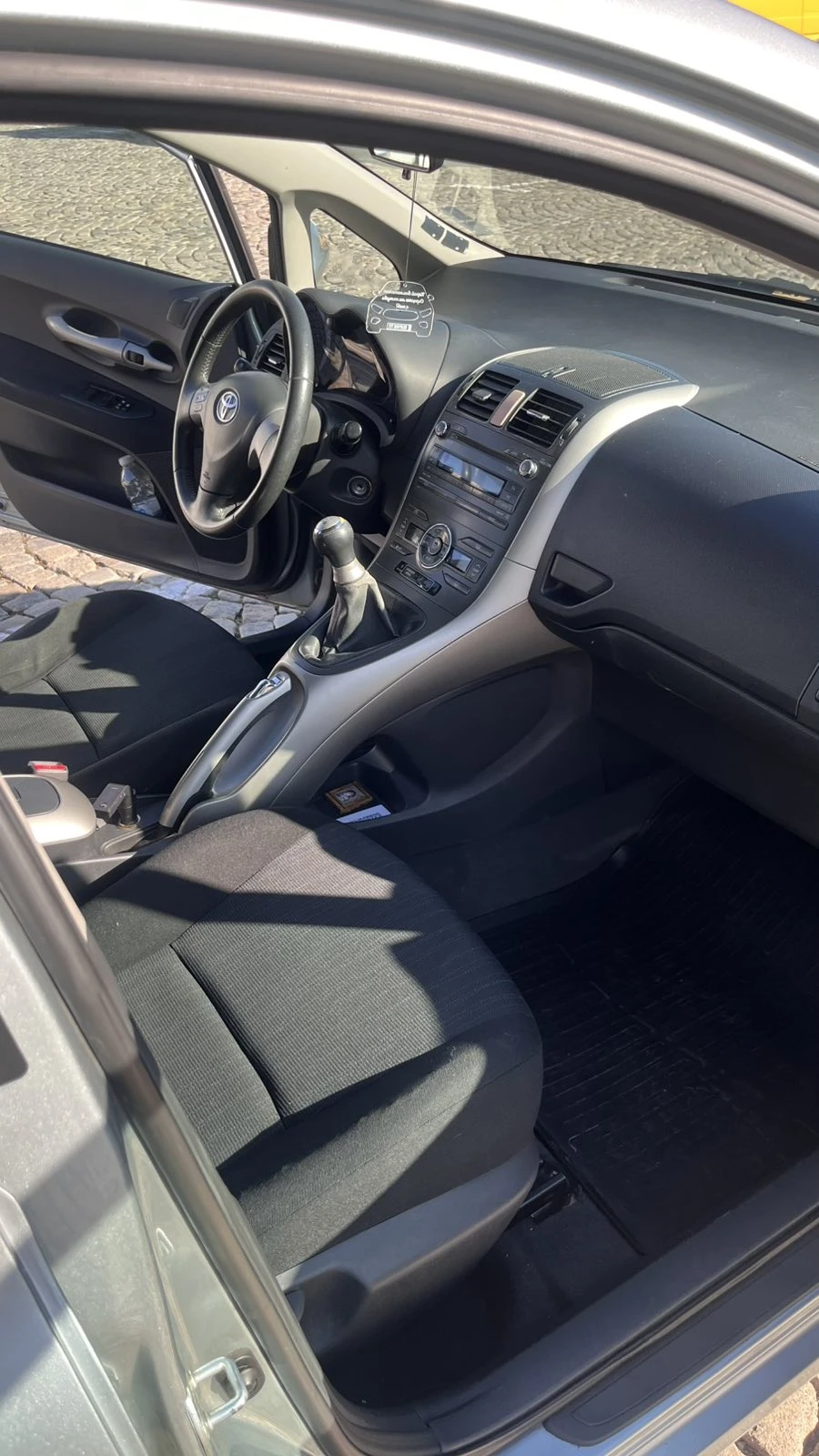 Toyota Auris, снимка 7 - Автомобили и джипове - 55952548