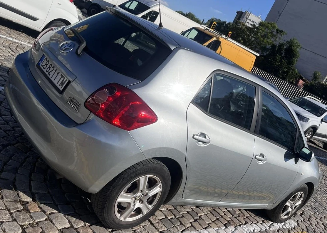 Toyota Auris, снимка 5 - Автомобили и джипове - 55952548
