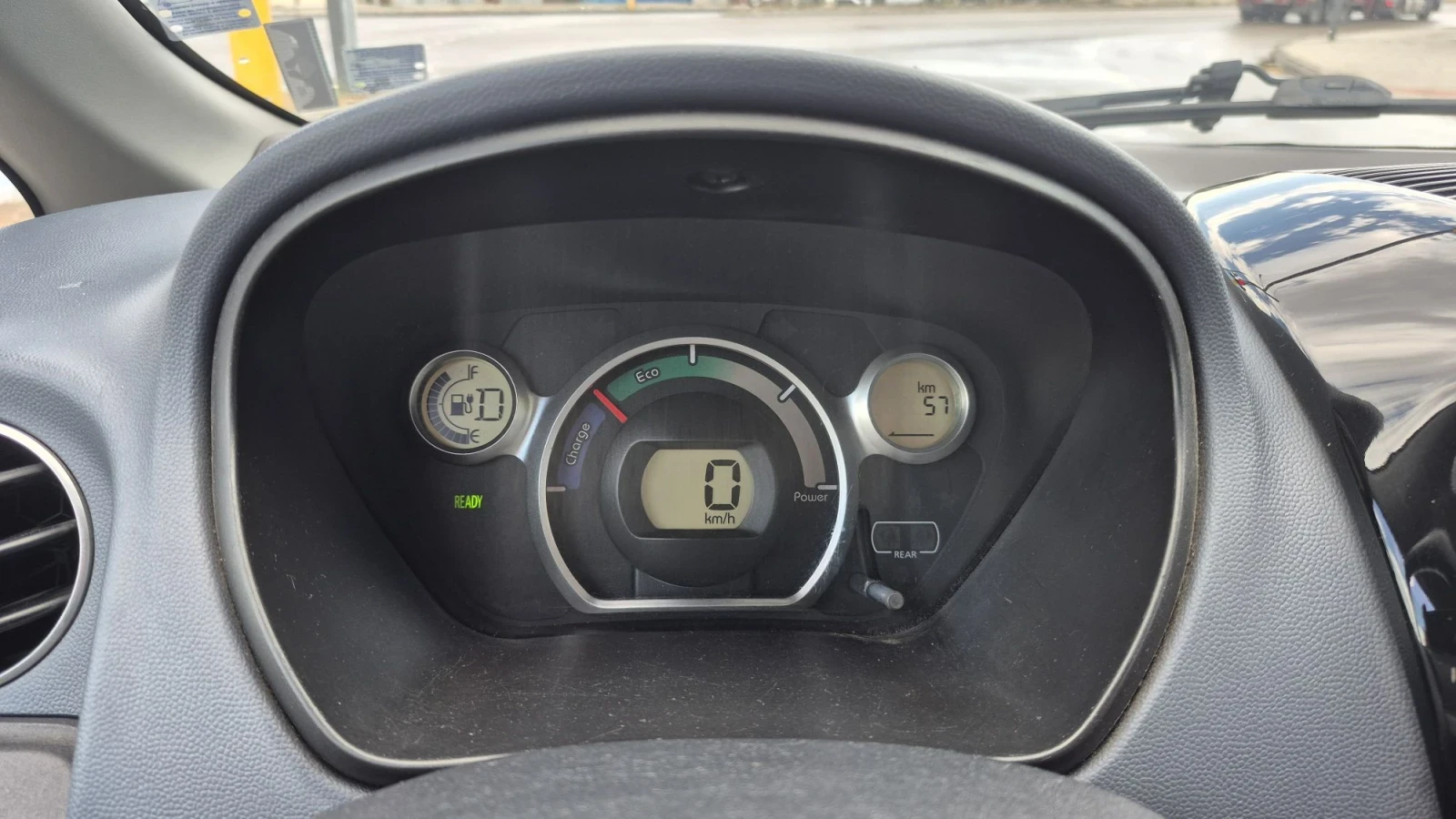 Peugeot iOn 16 kwh Отличен РАЗПРОДАЖБА, снимка 15 - Автомобили и джипове - 56161242