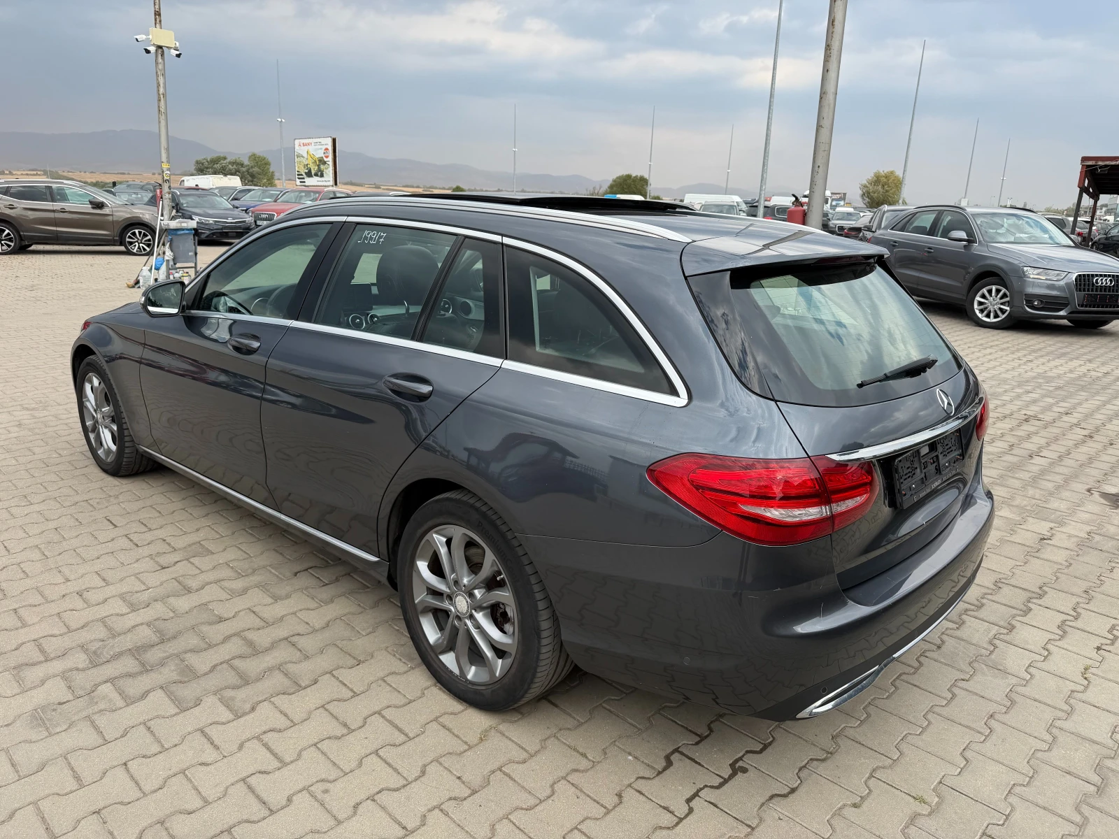 Mercedes-Benz C 220 CDI AIRMATIC AVTOMAT/NAVI/KOJA/PANORAM EURO 6, снимка 8 - Автомобили и джипове - 56166220