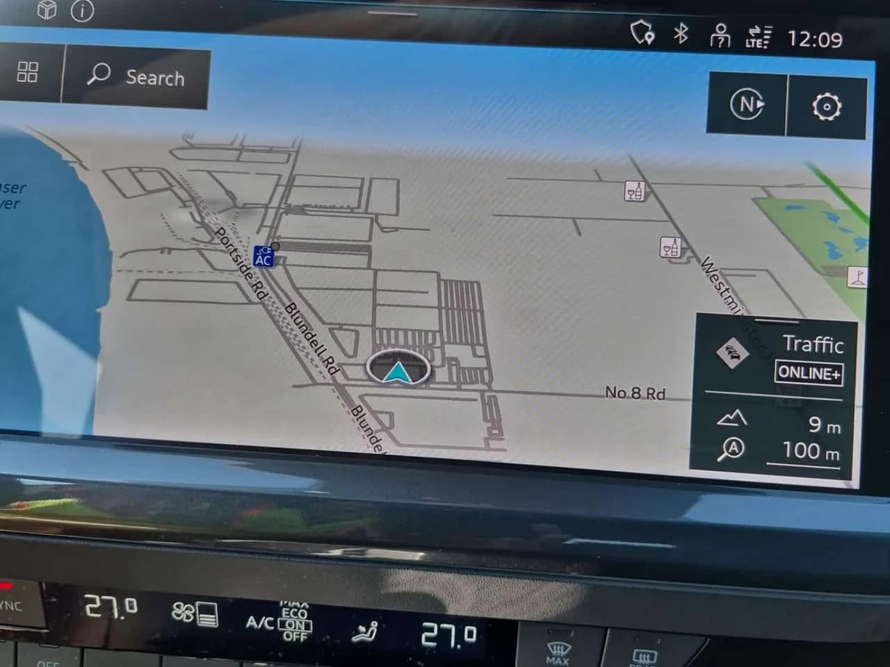 Audi Q4 E-TRON 55 QUATTRO| 360| HUD| MATRIX| PANO| 2 КЛЮЧА, снимка 11 - Автомобили и джипове - 56196248