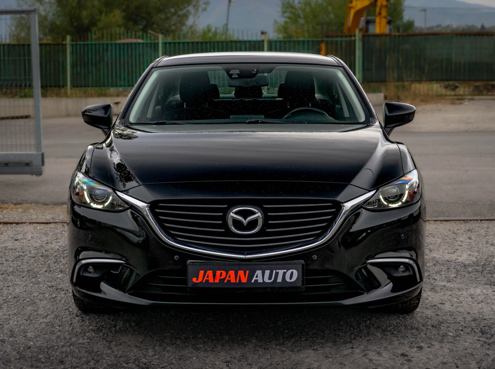 Mazda 6 2.0 бензин! Автоматик! ТОП! С ГАРАНЦИЯ!, снимка 2 - Автомобили и джипове - 56221445