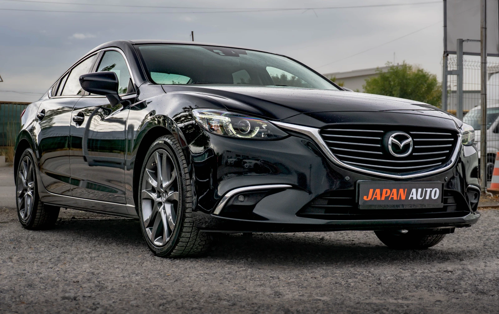Mazda 6 2.0 бензин! Автоматик! ТОП! С ГАРАНЦИЯ!, снимка 3 - Автомобили и джипове - 56221445