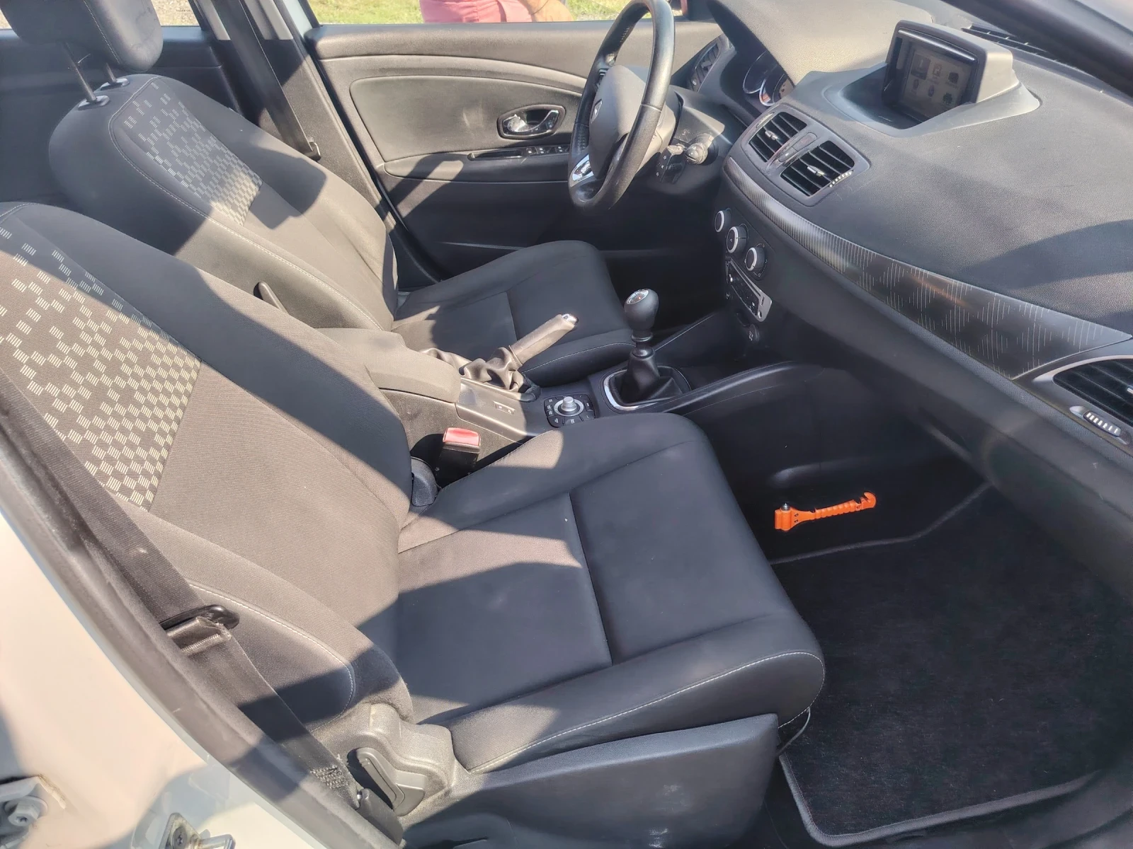 Renault Megane 1.5dci 110 FACE, снимка 9 - Автомобили и джипове - 56437693