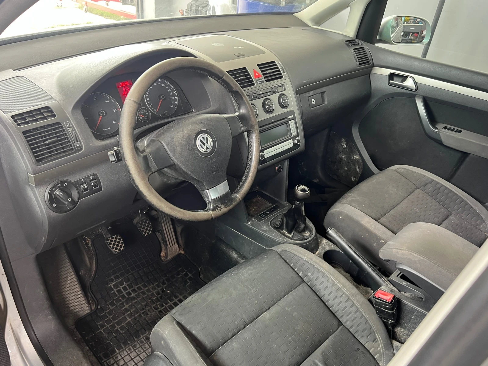 VW Touran 1.9TDI BLS 6SK | Mobile.bg � ����������� 6