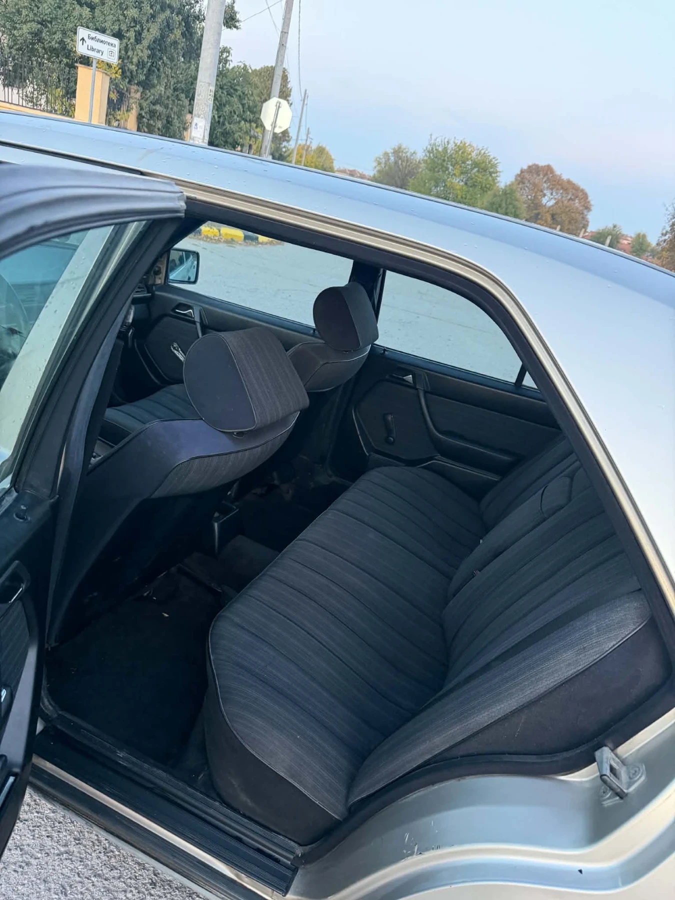 Mercedes-Benz 124 3.0D, снимка 7 - Автомобили и джипове - 56652639