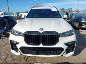 BMW X7 4.4l M50I, снимка 12