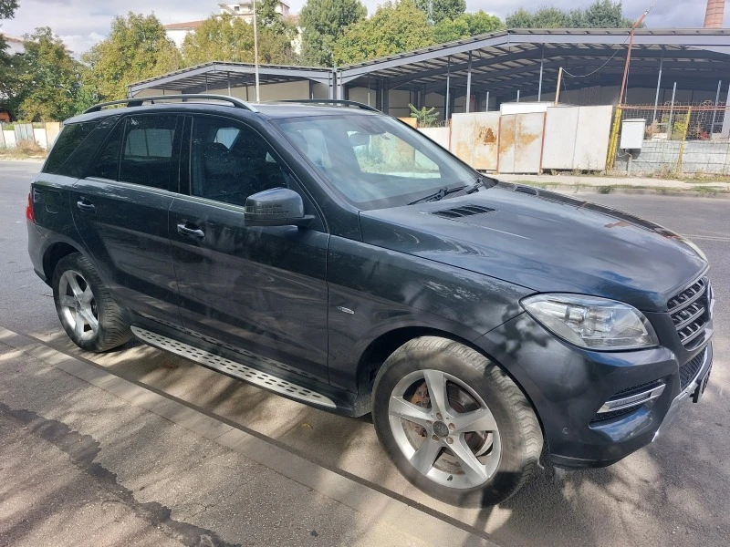 Mercedes-Benz ML 350 SPECIAL EDIT-N BLUETEC W166 4MATIC G-TRONIC, снимка 4 - Автомобили и джипове - 42521691