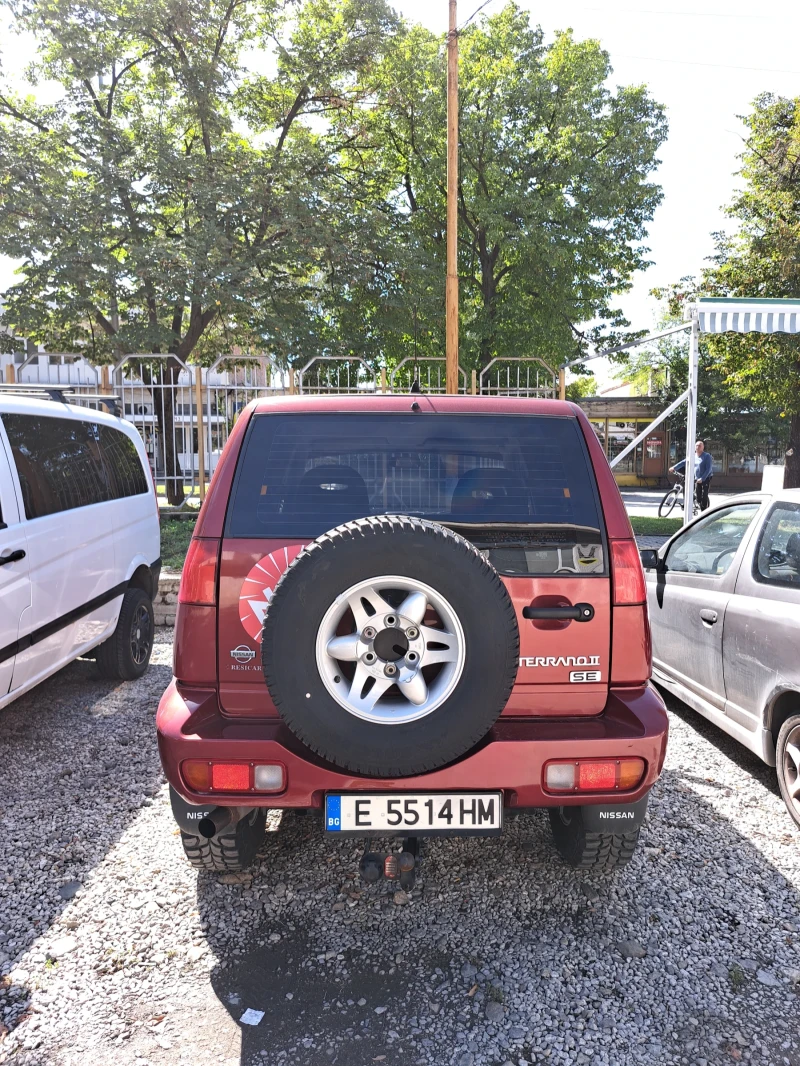 Nissan Terrano, снимка 4 - Автомобили и джипове - 47312364