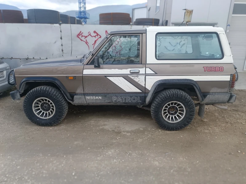 Nissan Patrol 3.3D, снимка 2 - Автомобили и джипове - 48067077