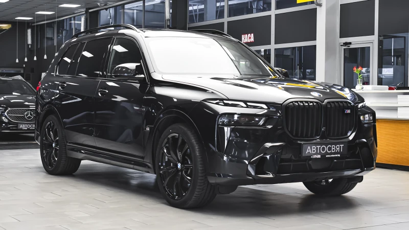 BMW X7 M60i xDrive MHEV Sportautomatic, снимка 5 - Автомобили и джипове - 51691604