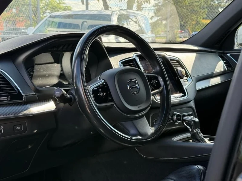 Volvo Xc90 T6 R-Design* Apple CarPlay* Камера* Подгрев, снимка 5 - Автомобили и джипове - 52317789