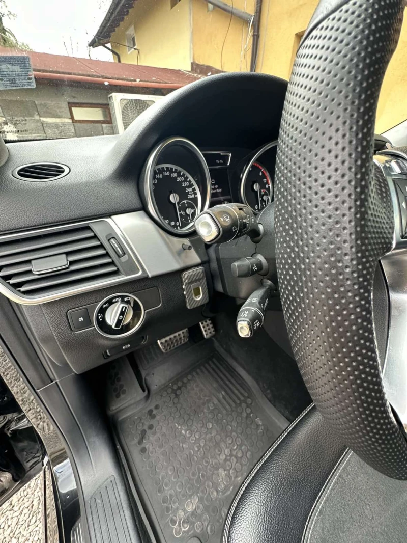 Mercedes-Benz ML 350, снимка 8 - Автомобили и джипове - 53358797