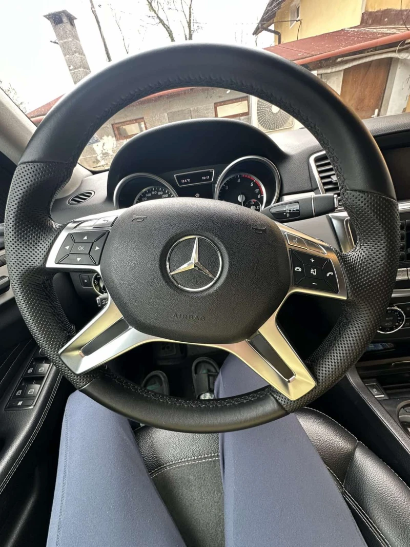 Mercedes-Benz ML 350, снимка 14 - Автомобили и джипове - 53358797