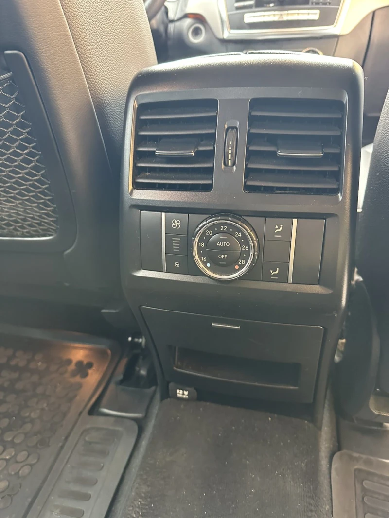 Mercedes-Benz ML 350, снимка 13 - Автомобили и джипове - 53358797