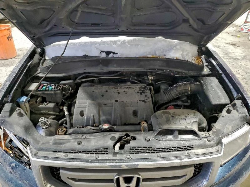 Honda Ridgeline 3.5L 6 4x4 w/Front Whl Drv, снимка 3 - Автомобили и джипове - 53120786