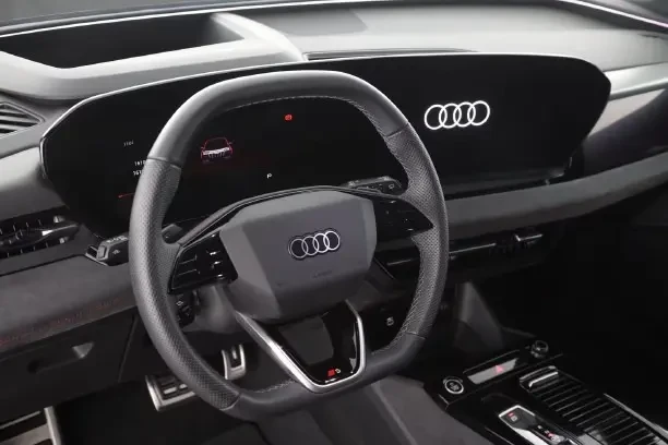 Audi Q6 e-tron 185 kWh Quattro = S-line = Гаранция, снимка 9 - Автомобили и джипове - 55477403