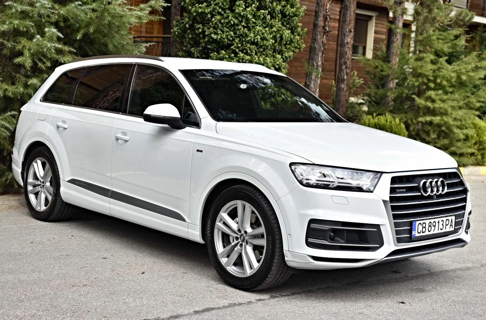 Audi Q7 3.0TDI 272HP S-Line - изображение 3