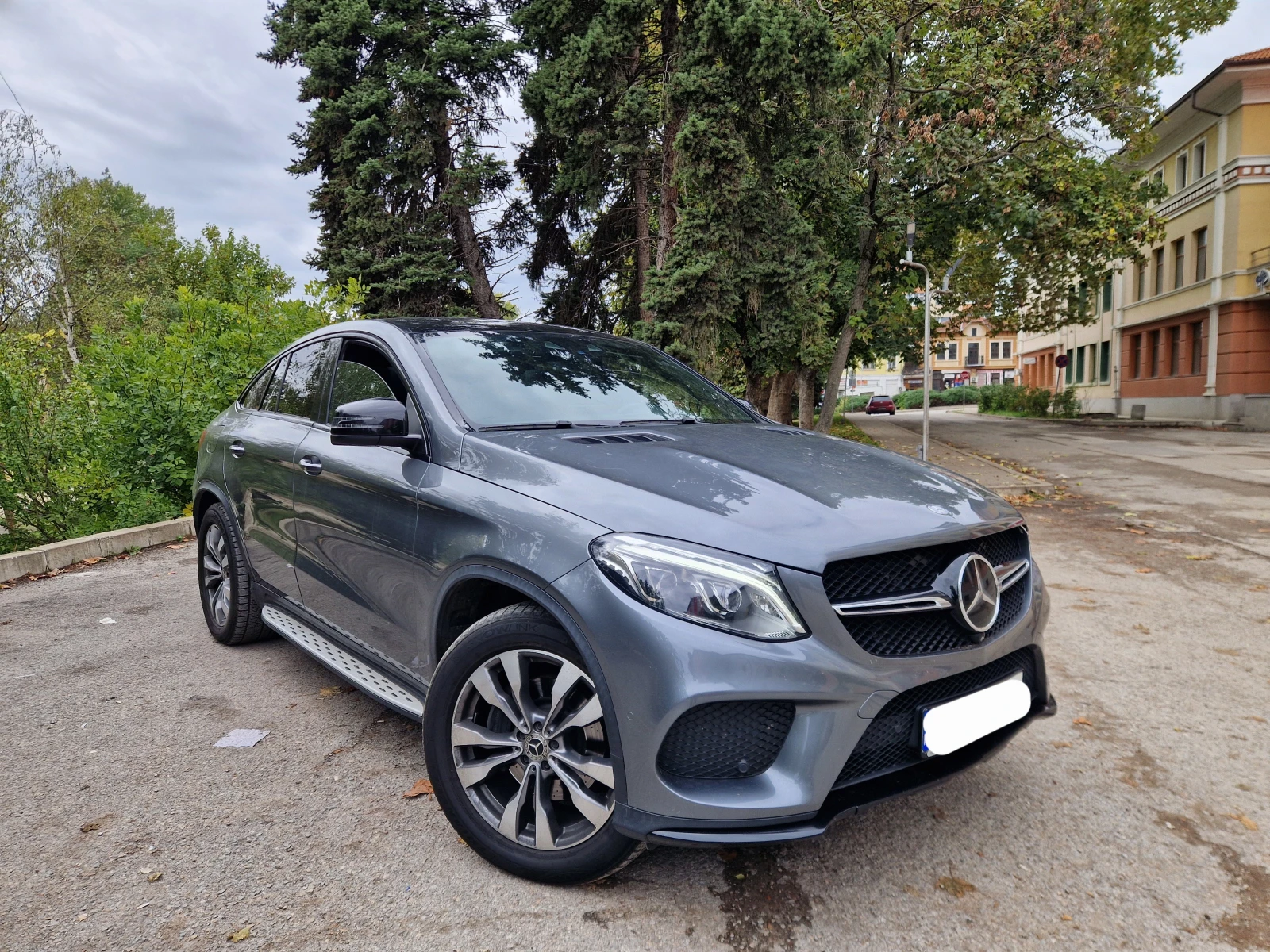 Mercedes-Benz GLE 350 AMG 9G РЕАЛНИ КИЛОМЕТРИ!  - изображение 3