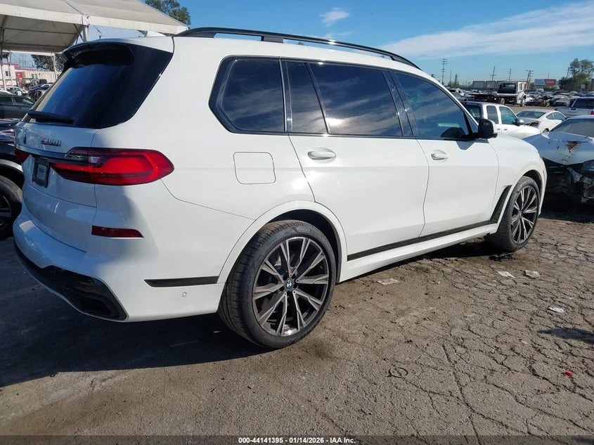 BMW X7 4.4l M50I - изображение 4