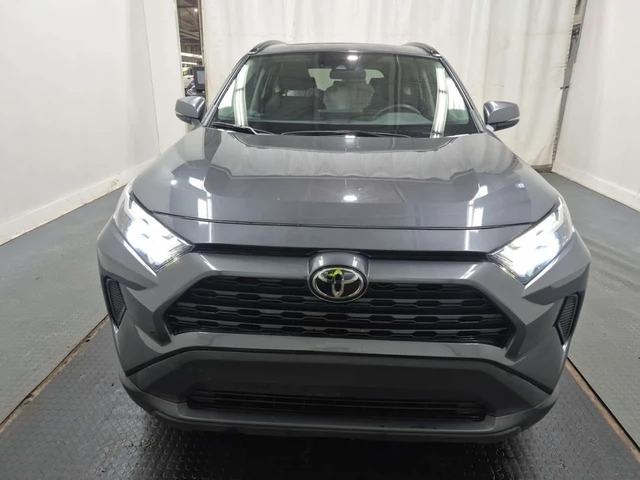 Toyota Rav4 * XLE * CARFAX * ЦЕНА ДО БГ, снимка 2 - Автомобили и джипове - 53793011
