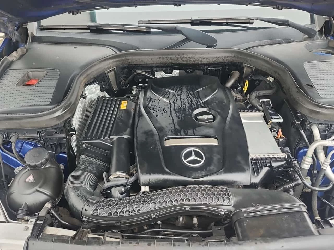 Mercedes-Benz GLC 300  CARFAX, снимка 16 - Автомобили и джипове - 53998839