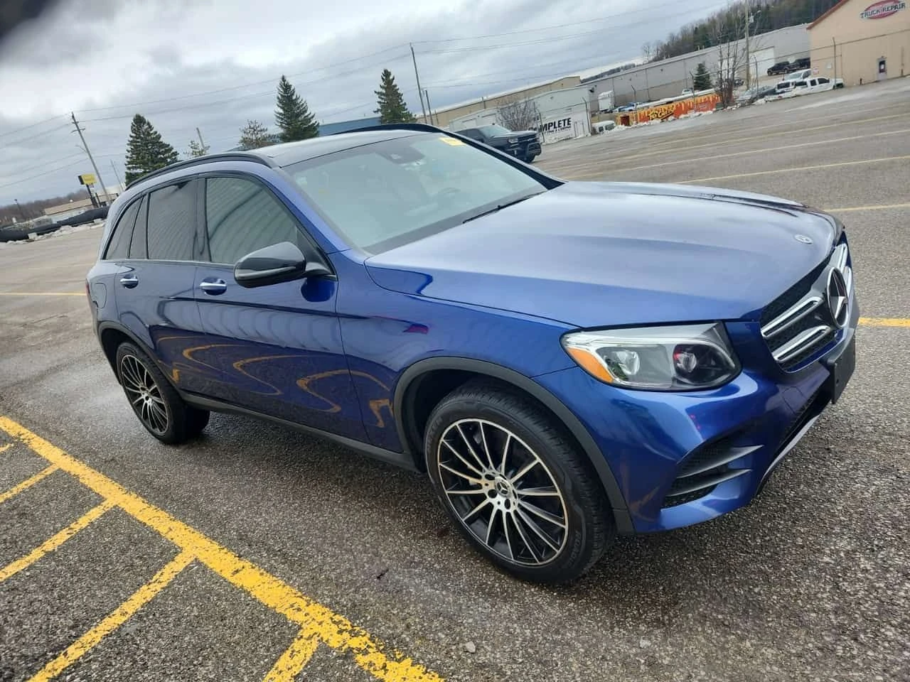 Mercedes-Benz GLC 300  CARFAX, снимка 2 - Автомобили и джипове - 53998839