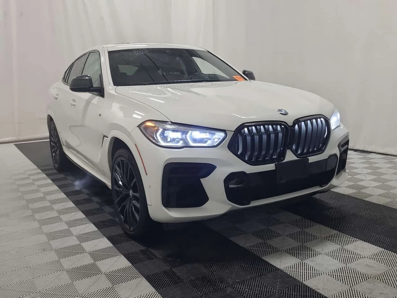 BMW X6 * M50i * H/K * PANO * ��������� *  360 * CARFAX | Mobile.bg � ����������� 2