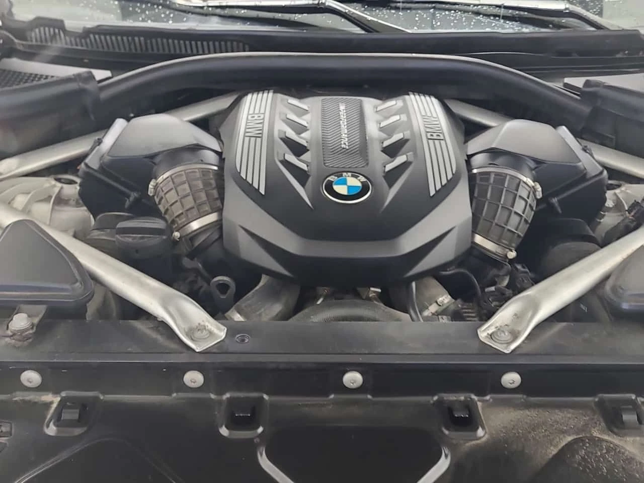 BMW X6 * M50i * H/K * PANO * ��������� *  360 * CARFAX | Mobile.bg � ����������� 16
