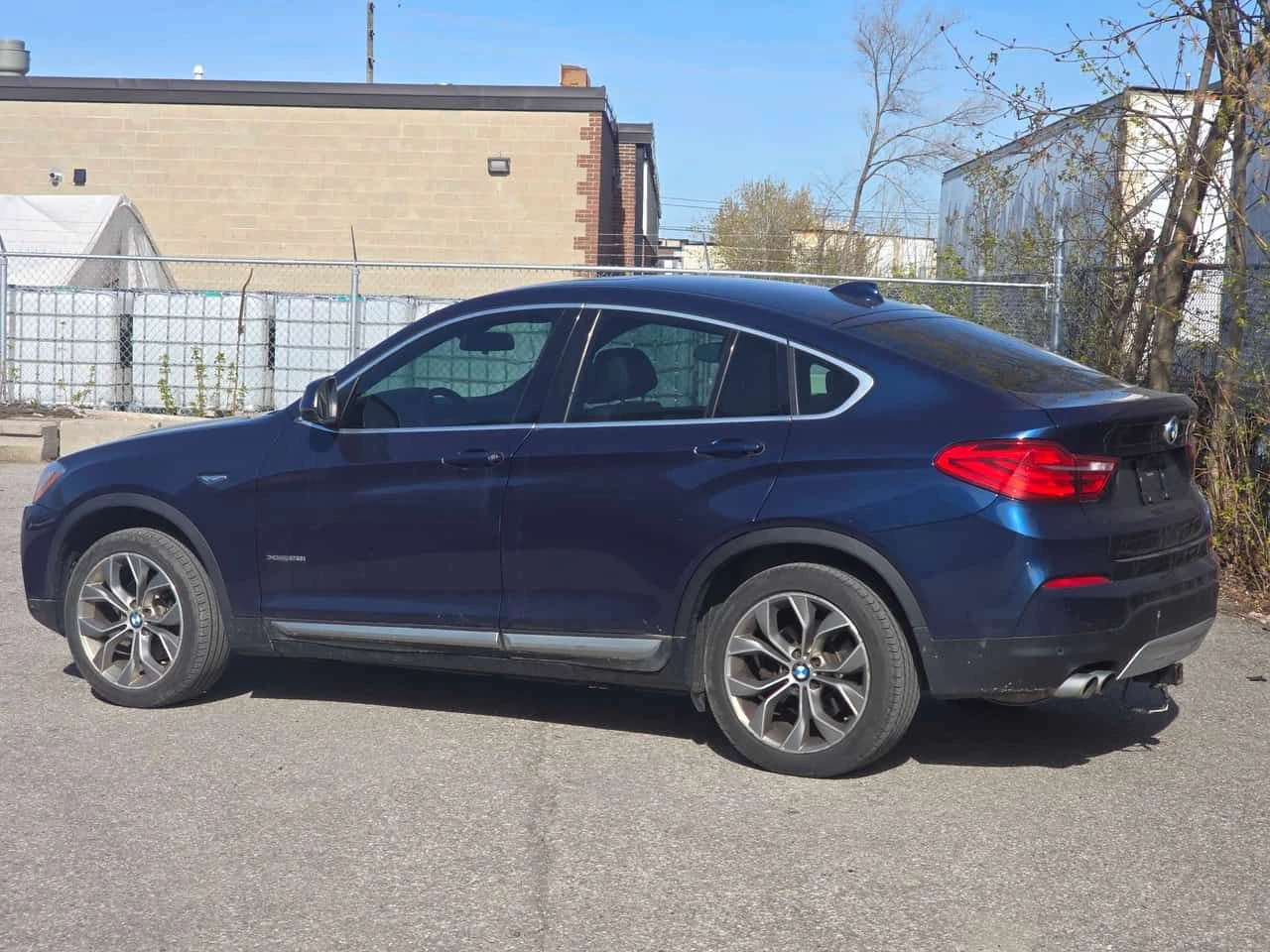 BMW X4 * xDrive28i * ПОДГРЕВИ* ШИБИДАХ* KEYLESS* , снимка 2 - Автомобили и джипове - 54345525