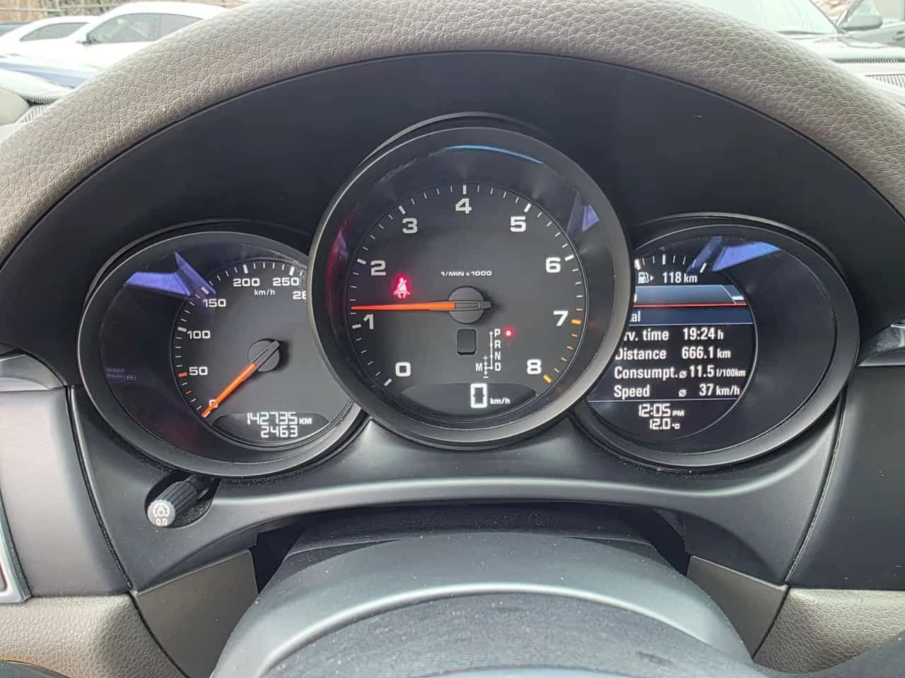 Porsche Macan * AWD * ПОДГРЕВ * ОБДУХВАНЕ * ПАНОРАМА * , снимка 10 - Автомобили и джипове - 54397374